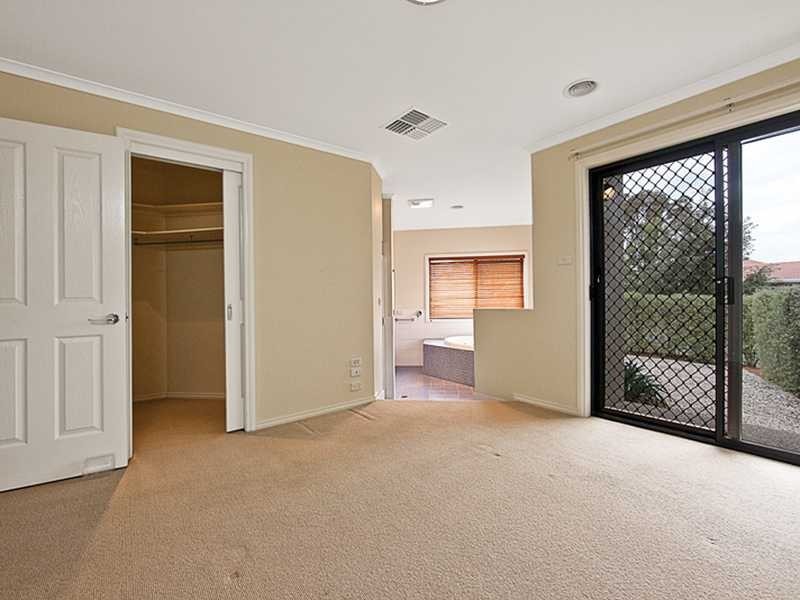 1 Dee Street, Amaroo ACT 2914