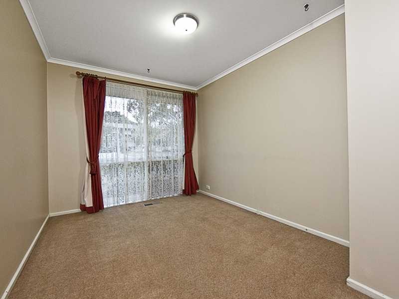 8 Keys Crescent, Wanniassa ACT 2903