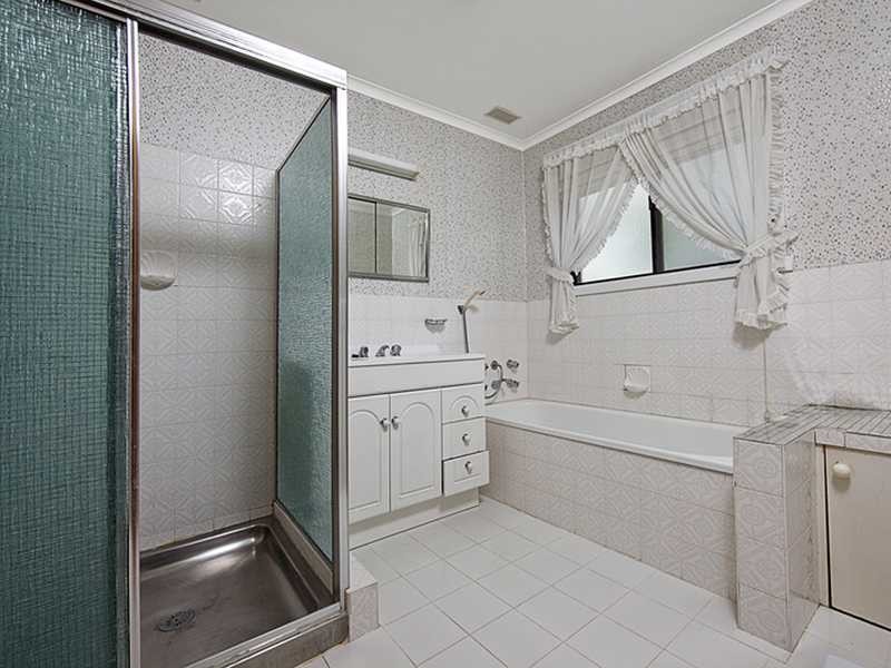 3 Kinleyside Crescent, Weetangera ACT 2614