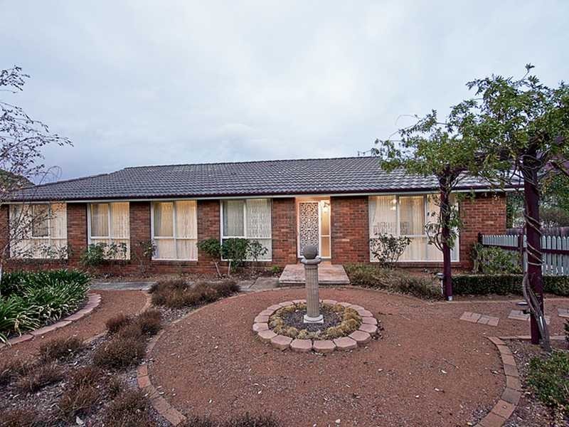 8 Keys Crescent, Wanniassa ACT 2903