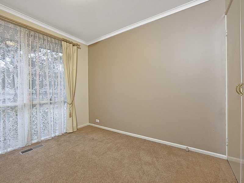 8 Keys Crescent, Wanniassa ACT 2903