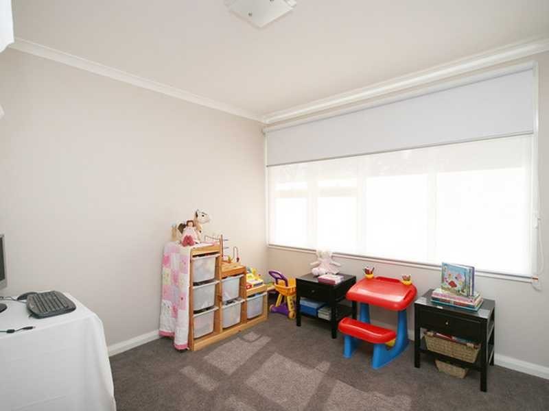 13 De Chair Street, Deakin ACT 2600