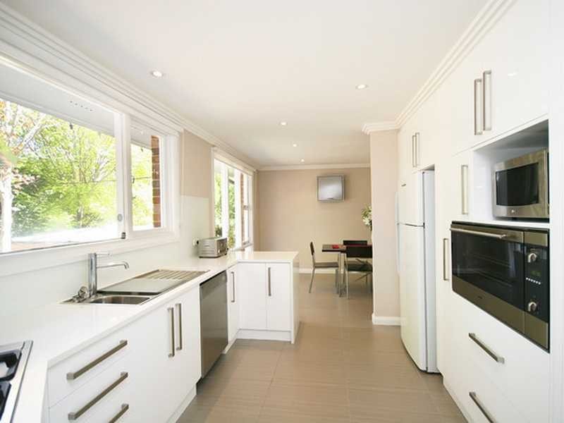 13 De Chair Street, Deakin ACT 2600