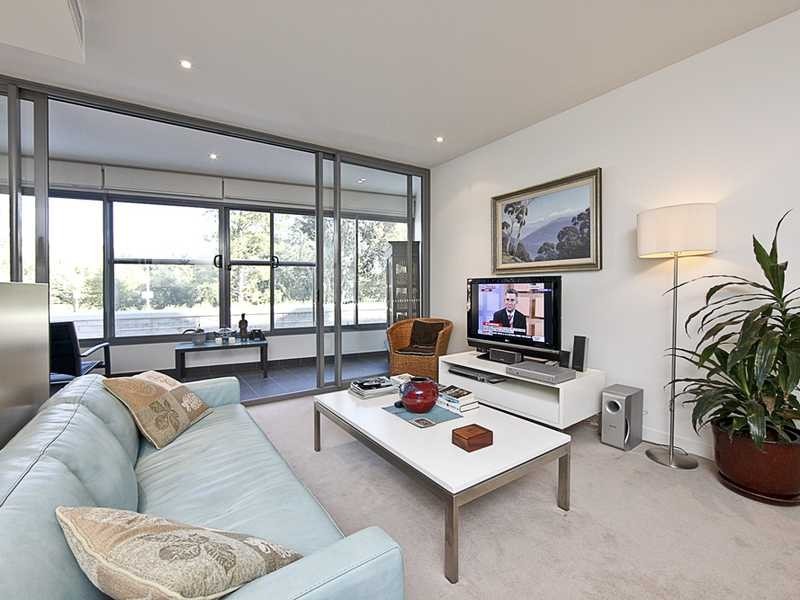 1/7 Eastlake Parade, Kingston ACT 2604