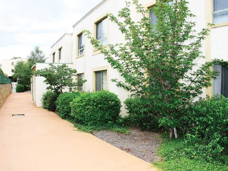 11/40 Leahy Close, Narrabundah ACT 2604