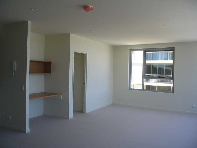 45/98 ‘Sky Plaza’ Corinna Street, Phillip ACT 2606