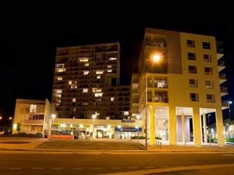 82/98 ‘Sky Plaza’ Corinna Street LEASE PENDING, Phillip ACT 2606