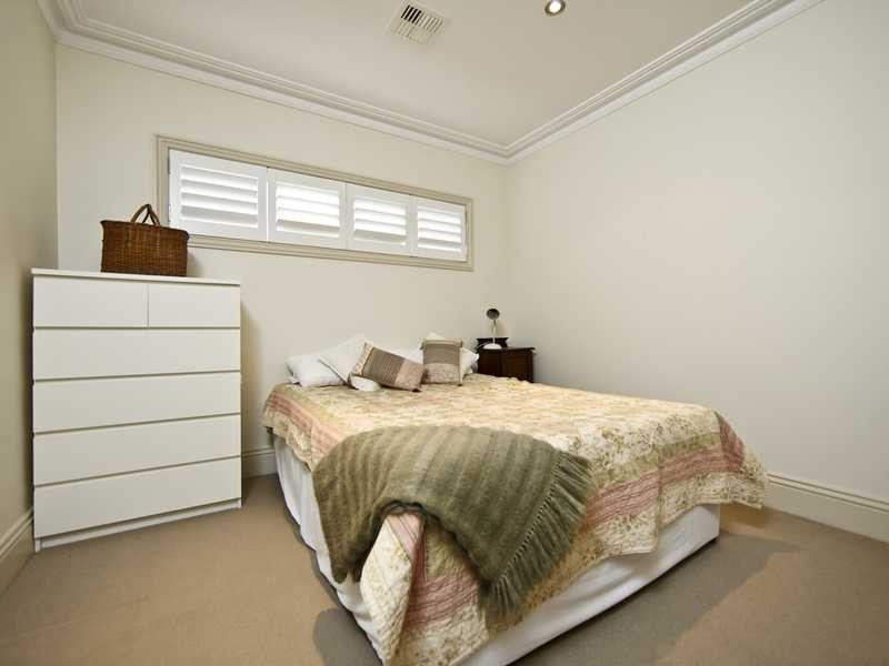 2/10 Hutchins Street, Yarralumla ACT 2600