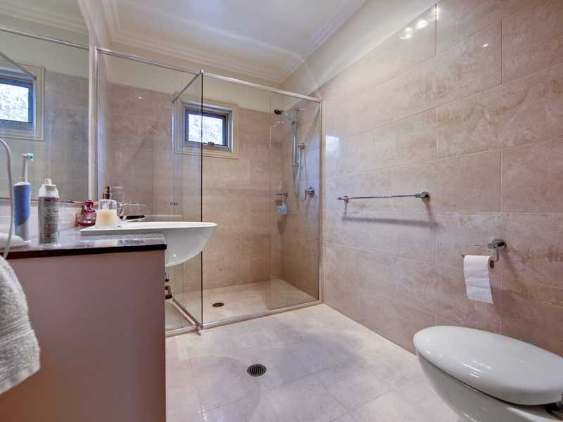 2/10 Hutchins Street, Yarralumla ACT 2600