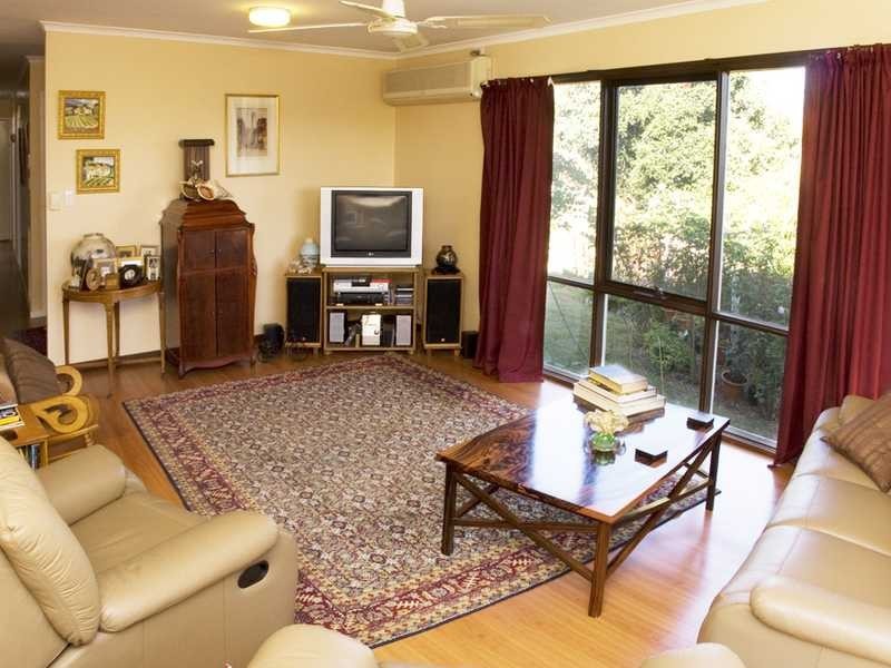 166 Castleton Cres, Gowrie ACT 2904