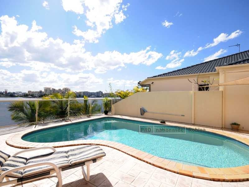 37 Northwestern Court, Varsity Lakes QLD 4227