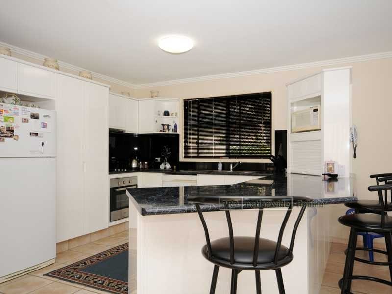 37 Northwestern Court, Varsity Lakes QLD 4227