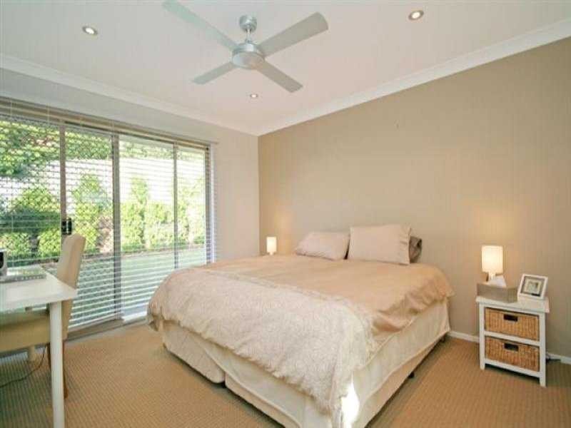 7 Dulwich Place, Robina QLD 4226