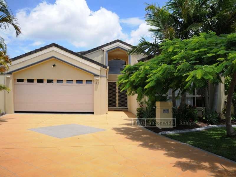 41 Notre Dame Court, Varsity Lakes QLD 4227