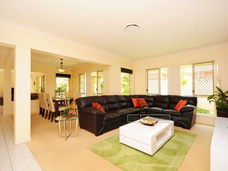 41 Notre Dame Court, Varsity Lakes QLD 4227