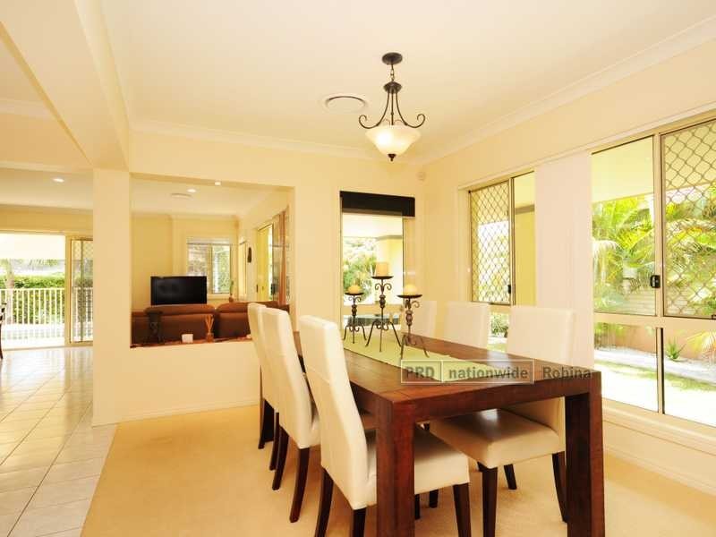 41 Notre Dame Court, Varsity Lakes QLD 4227