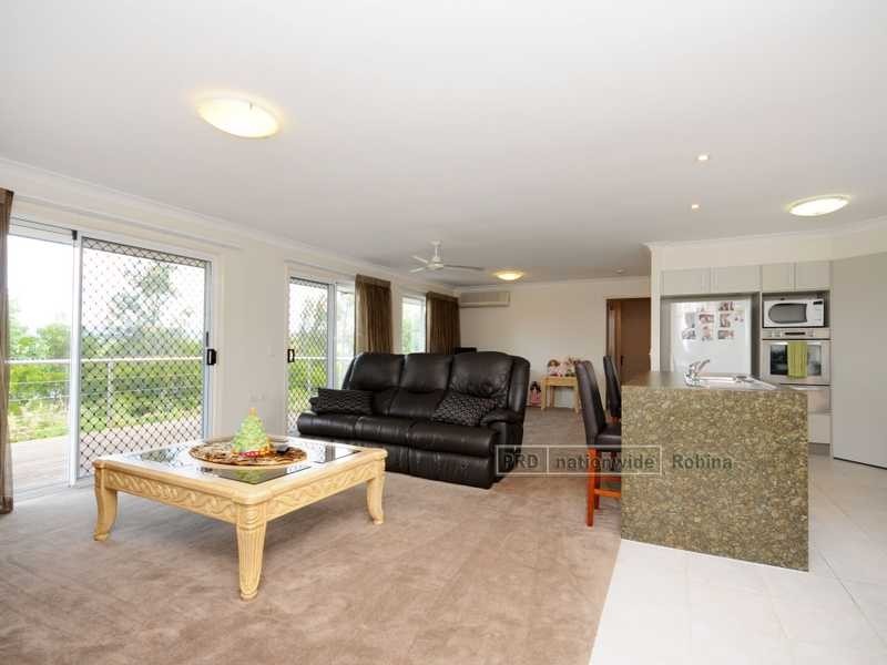 6 Stillwater Crescent, Robina QLD 4226