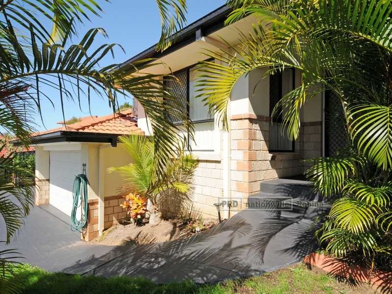 9 Ilminster Crescent, Mudgeeraba QLD 4213