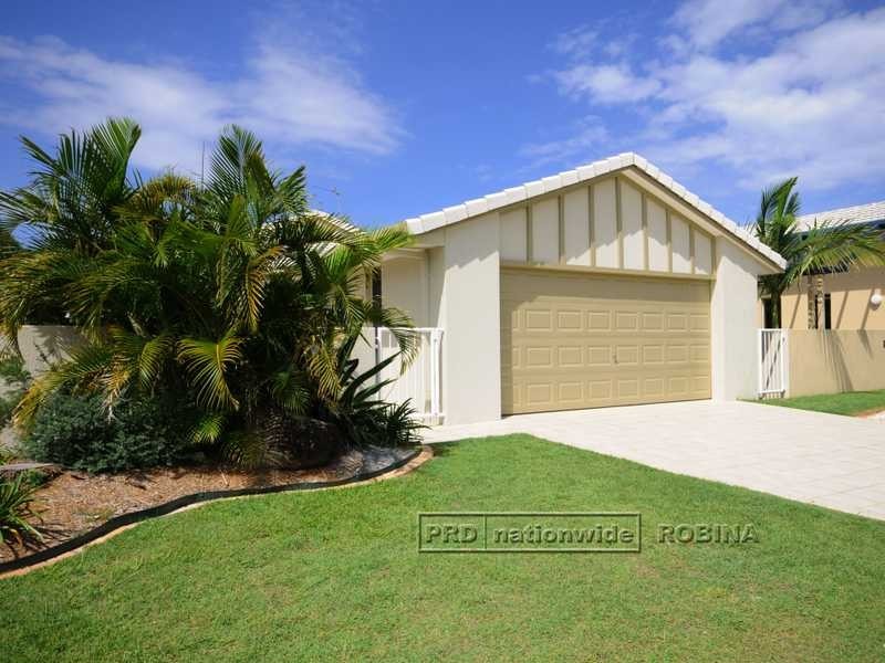 32 Emerton Crescent, Robina QLD 4226