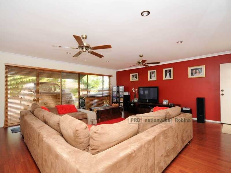 9 Sunnybrae Close, Merrimac QLD 4226