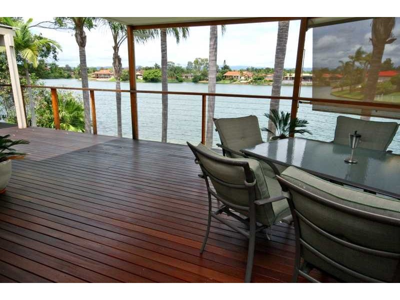 7 Tween Court, Mermaid Waters QLD 4218