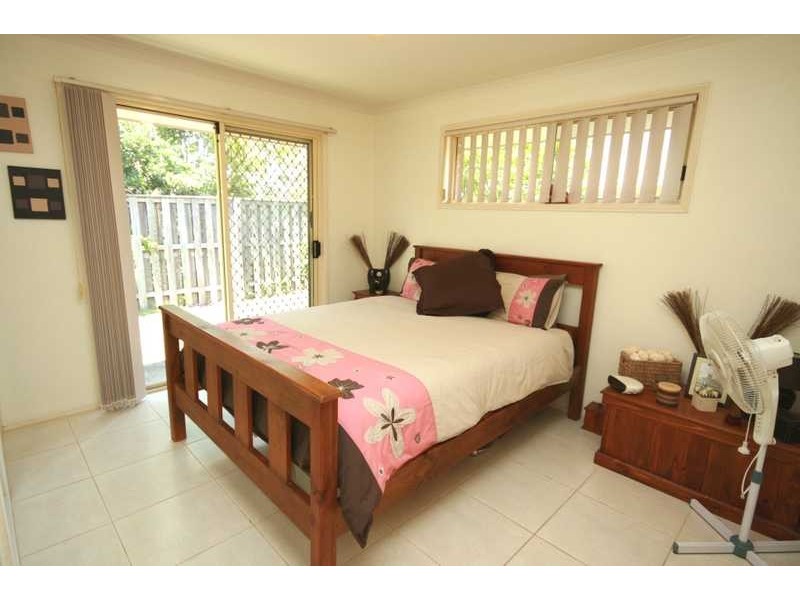 290 Christine Avenue, Varsity Lakes QLD 4227