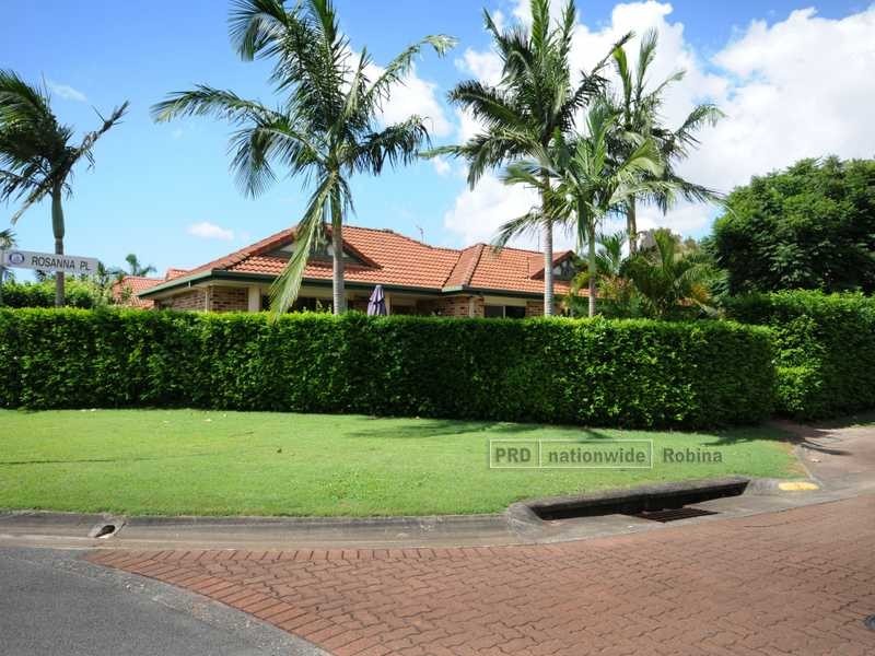 2 Rosanna Place, Robina QLD 4226