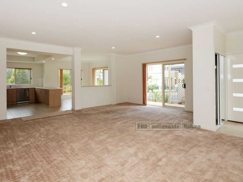 1/35 Meridien Avenue, Varsity Lakes QLD 4227