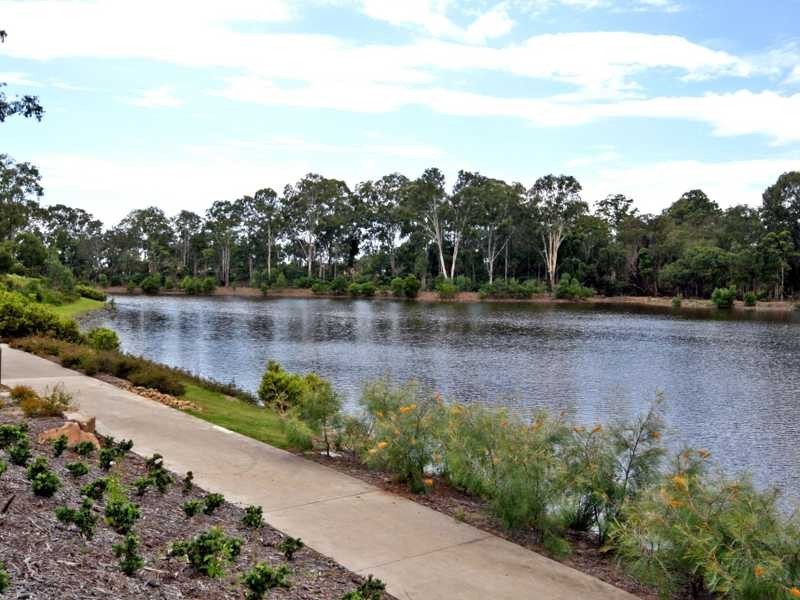 1/35 Meridien Avenue, Varsity Lakes QLD 4227