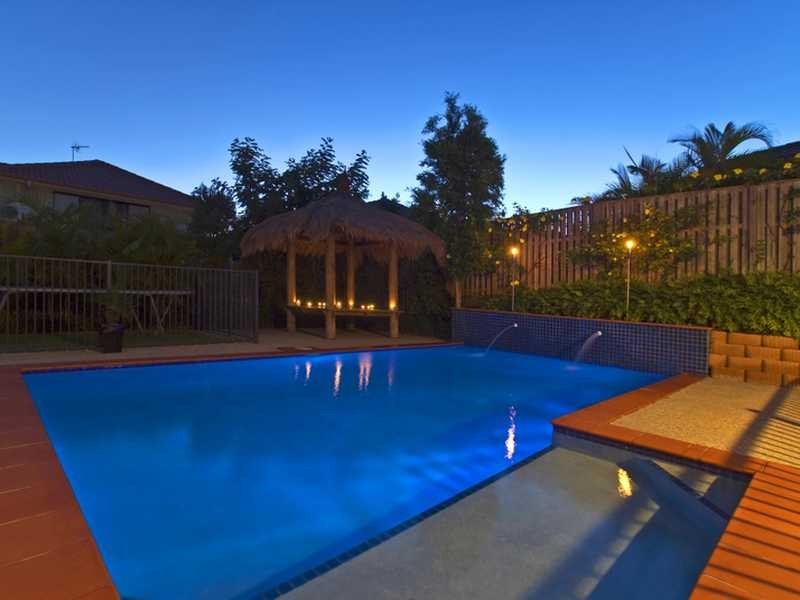 4 Majorca Crescent, Varsity Lakes QLD 4227