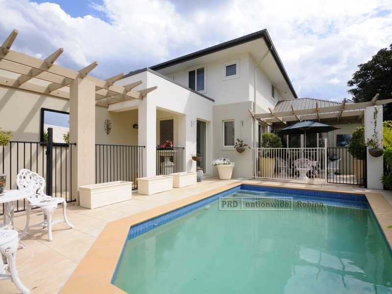 232 Easthill Drive, Robina QLD 4226