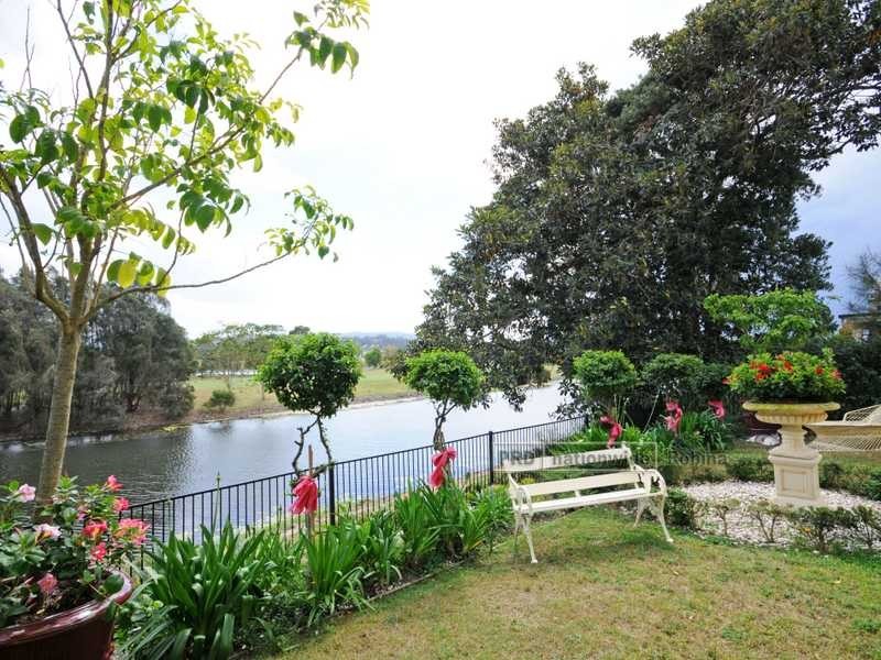 232 Easthill Drive, Robina QLD 4226