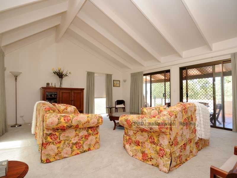 11A Summerhill Court, Mudgeeraba QLD 4213