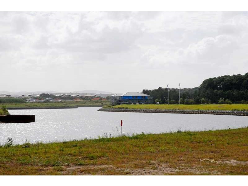 18 Palladium Boulevarde, Hope Island QLD 4212