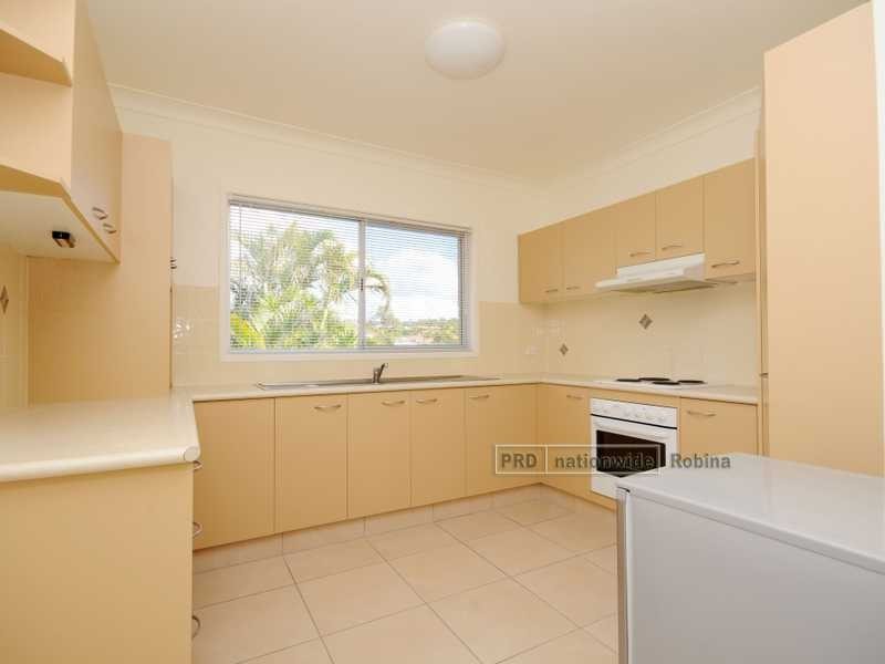 9 Aberdeen Court, Highland Park QLD 4211