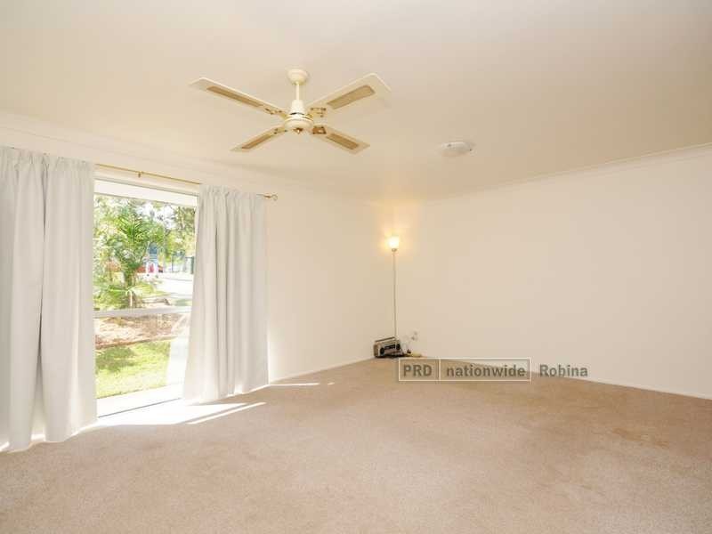 9 Aberdeen Court, Highland Park QLD 4211