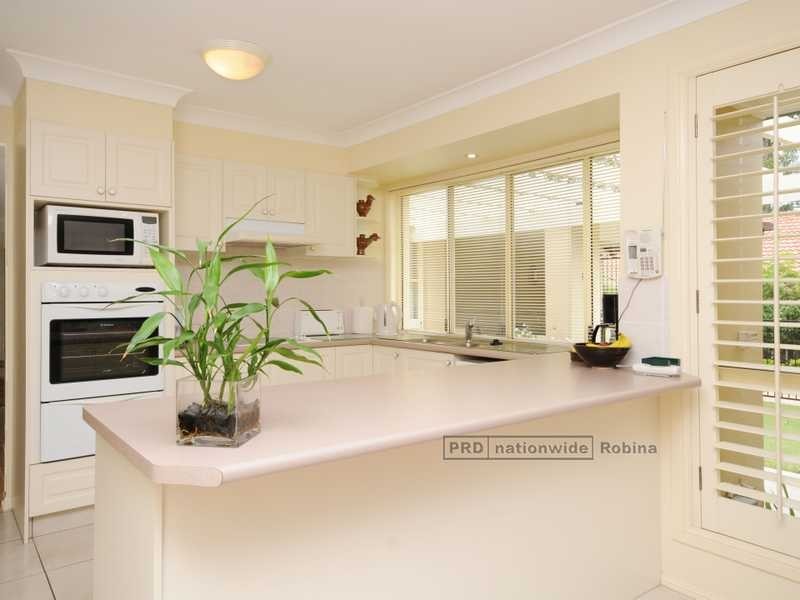 14 Merion Court, Robina QLD 4226