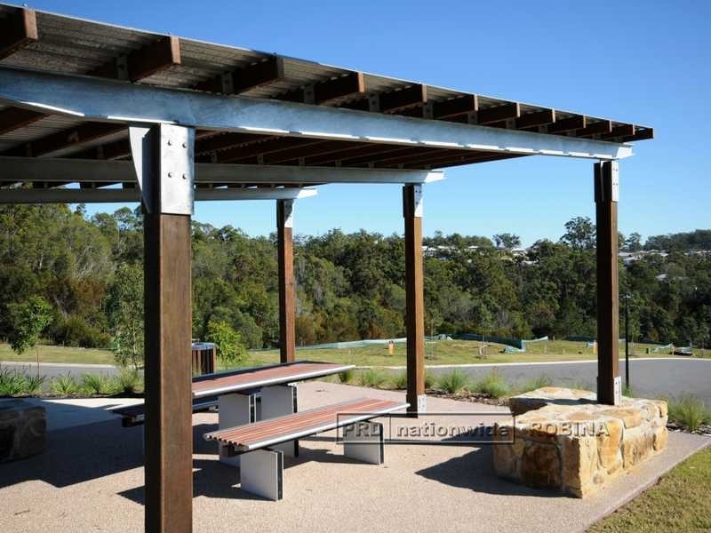 9 Golden Grove Boulevard, Reedy Creek QLD 4227