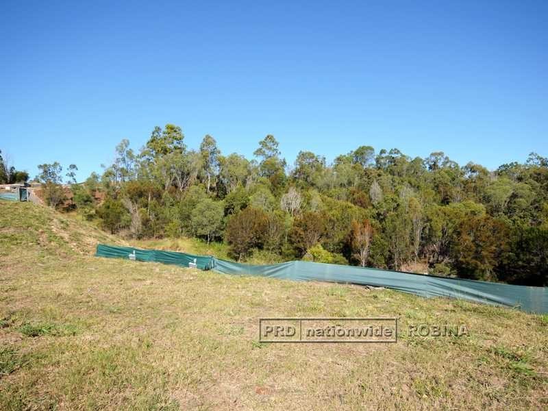 9 Golden Grove Boulevard, Reedy Creek QLD 4227