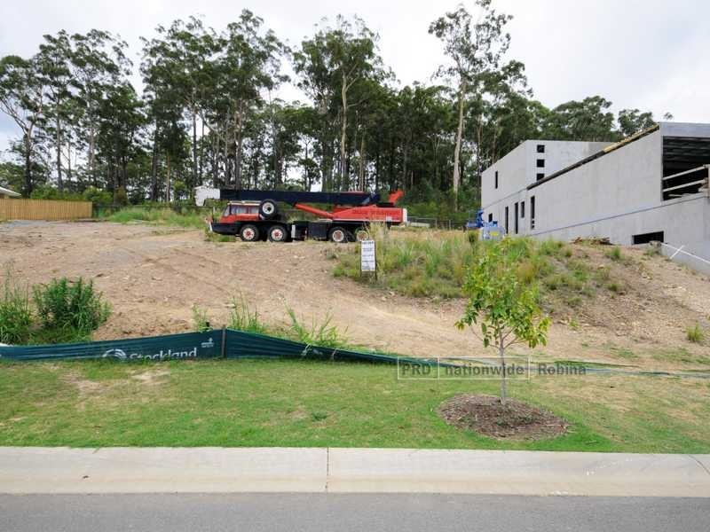 22 Skyburnett Street, Reedy Creek QLD 4227
