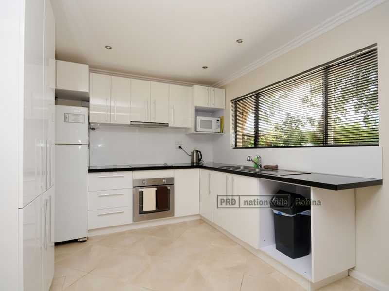8 Baileys Rd, Tallai QLD 4213