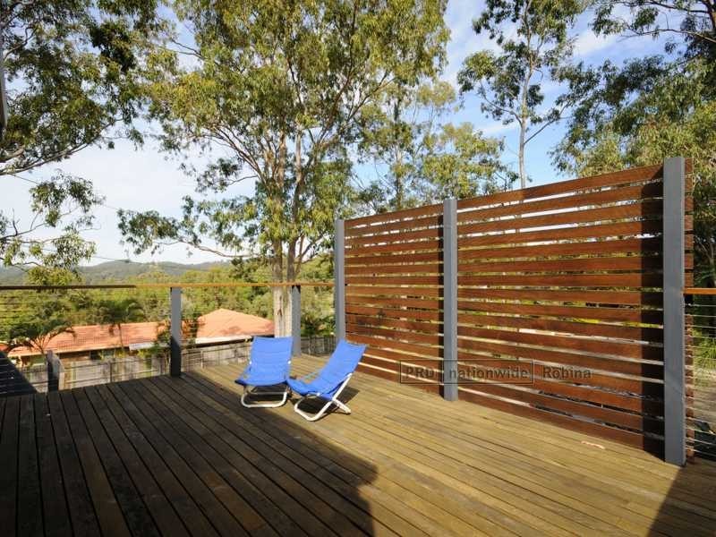 8 Baileys Rd, Tallai QLD 4213