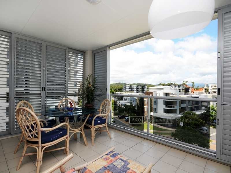 Unit 20/34 Riverwalk Avenue, Robina QLD 4226