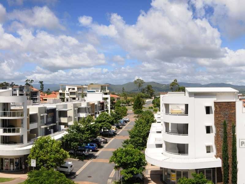 Unit 20/34 Riverwalk Avenue, Robina QLD 4226