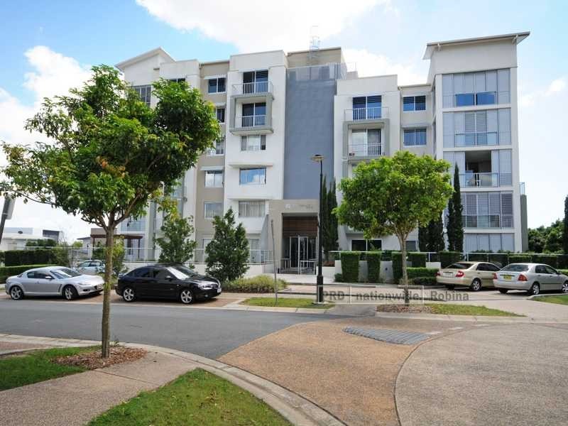 Unit 20/34 Riverwalk Avenue, Robina QLD 4226