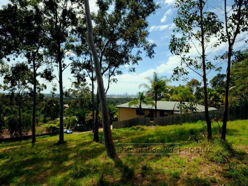 23 Ryfield Rd, Carrara QLD 4211