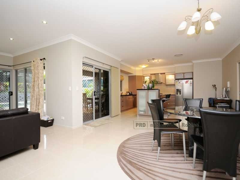 14 Koolang Crescent, Reedy Creek QLD 4227