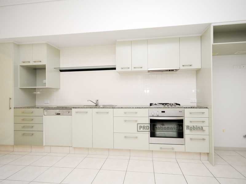 10 Lader Terrace, Varsity Lakes QLD 4227