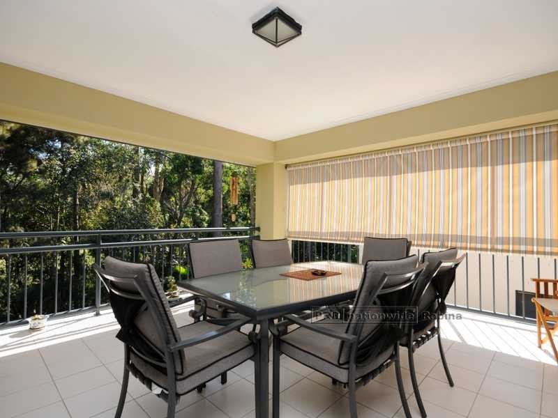 14 Northpoint Close, Robina QLD 4226