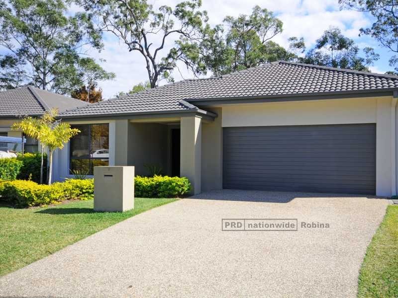 14 Northpoint Close, Robina QLD 4226